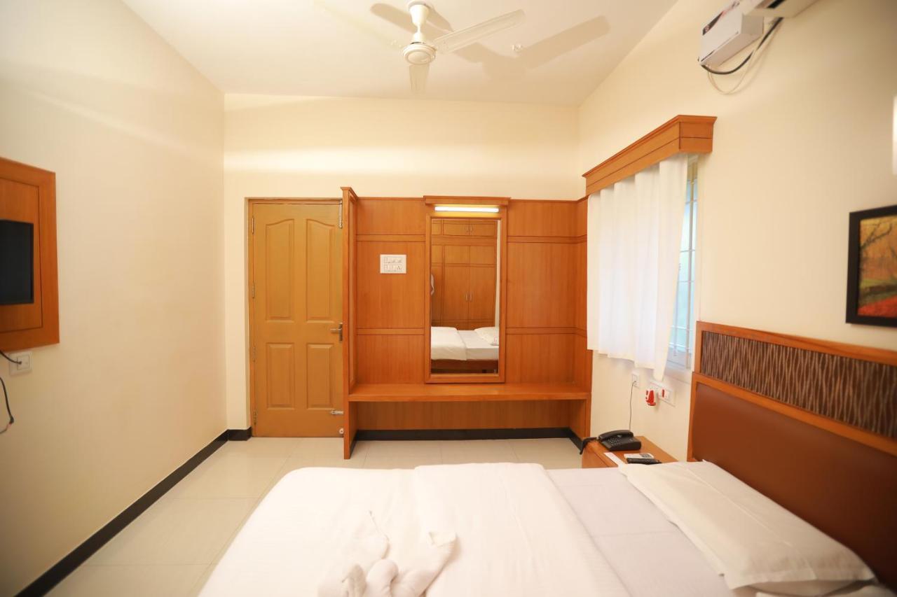 Hotel Jmj Comfort Salem Exterior foto